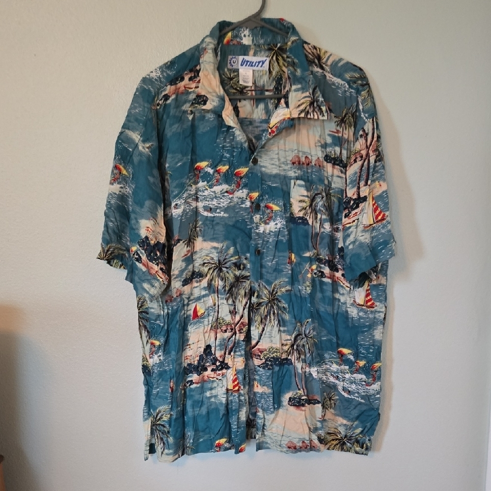 Utility Blue Hawaiian Print Shirt Size XL